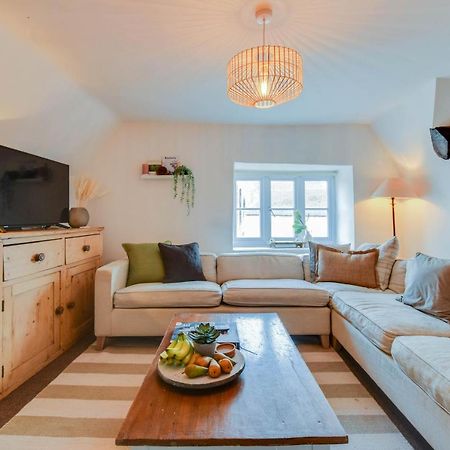 사우스 체르니 The Nook, Newly Available Relaxed 2 Bed, Cotswolds 아파트 외부 사진